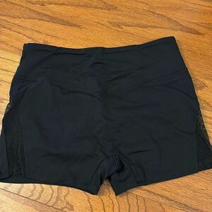 Women's Size X-Large Booty Shorts black